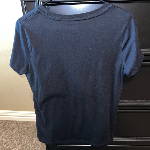 Mossimo shirt - Picture 2 of 7